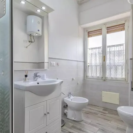 Apartment C1 C2 C3 *