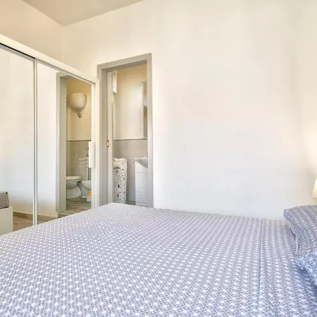 Apartment C1 C2 C3 *