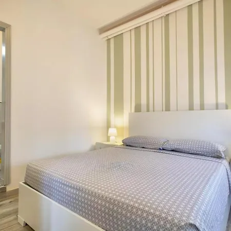 C1 C2 C3 Apartment